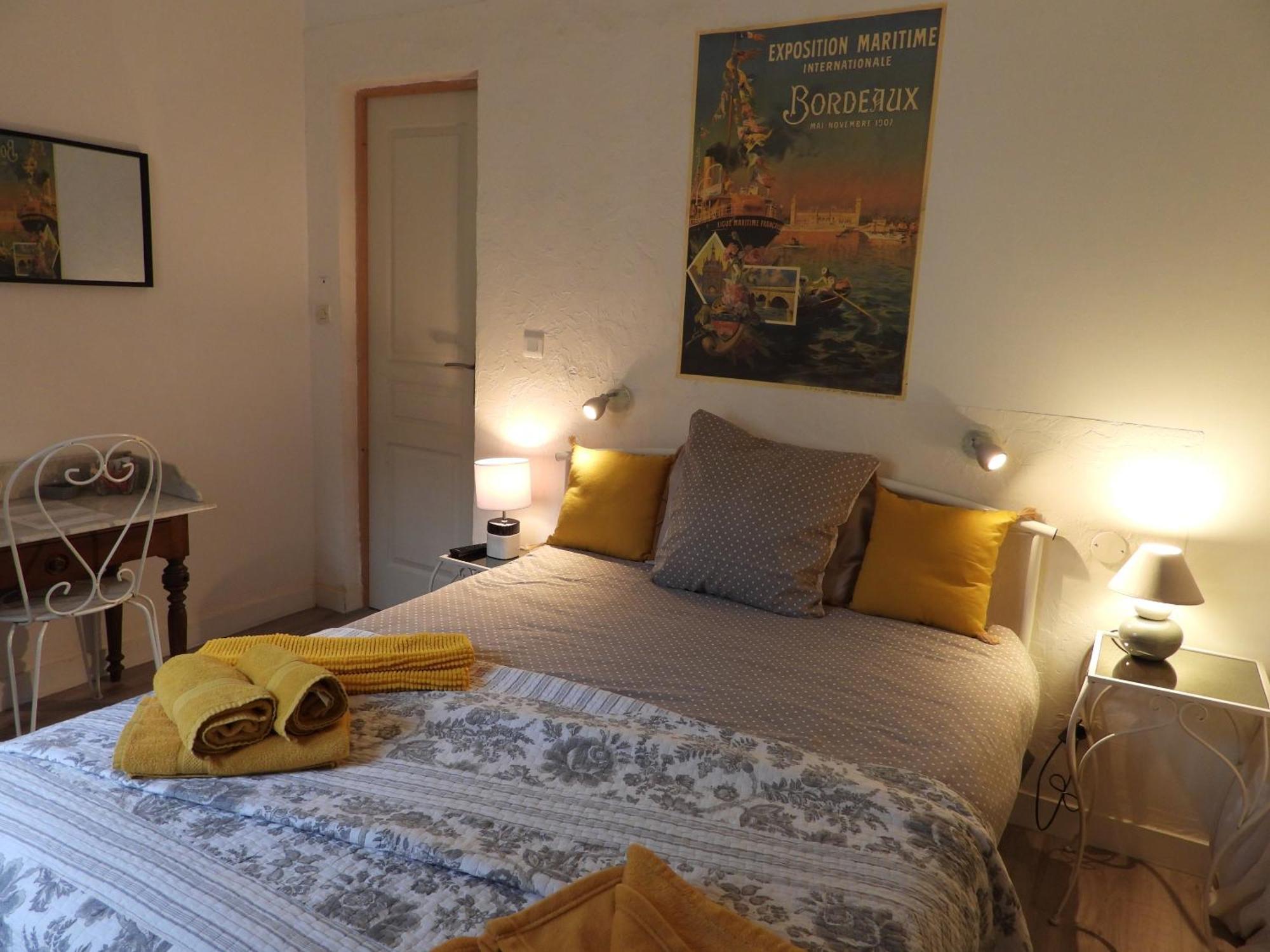 B&B Le Miroir Aux Fees 보르도 외부 사진