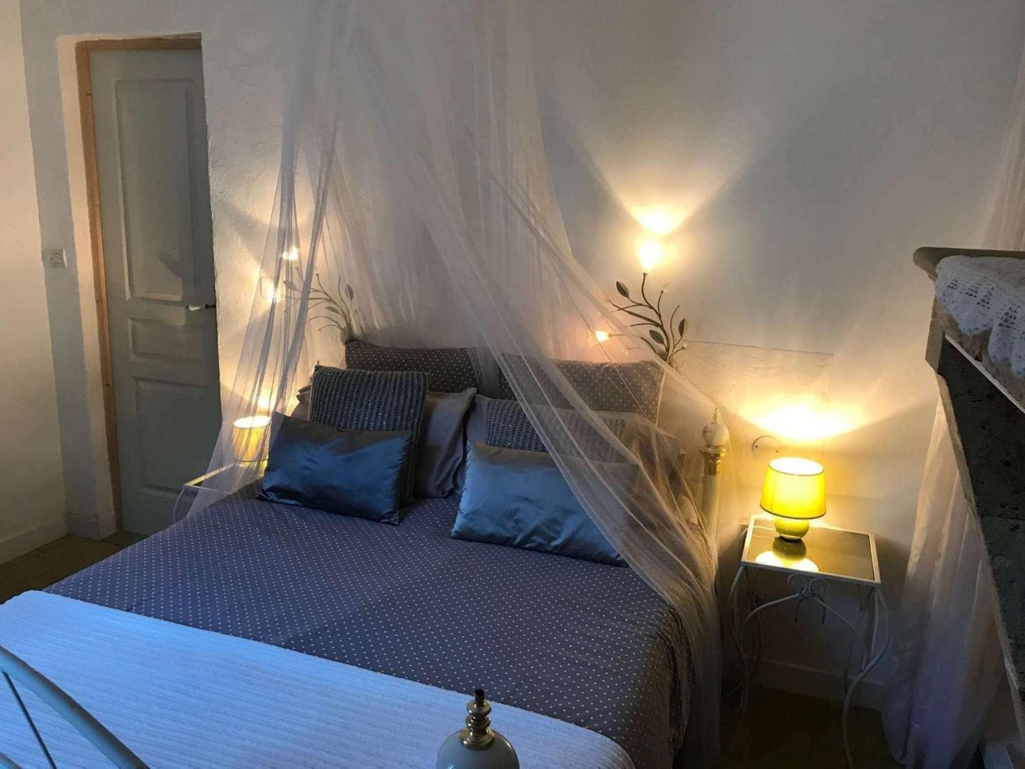 B&B Le Miroir Aux Fees 보르도 외부 사진